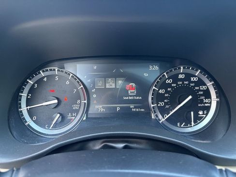 Used 2021 Toyota Highlander XLE image 13