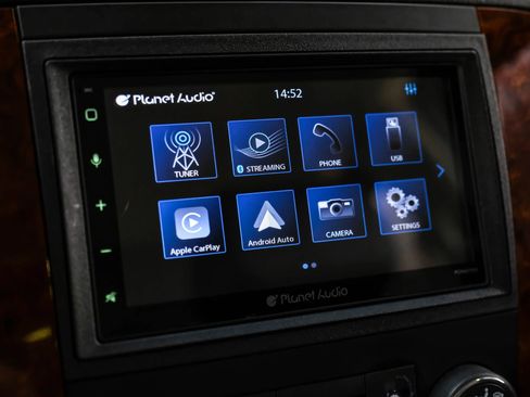 Used 2012 Chevrolet Avalanche LS image 22