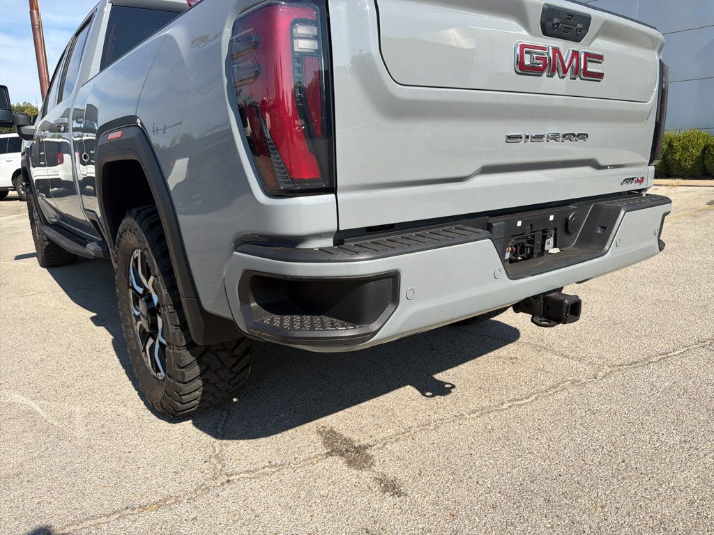 Used 2024 GMC Sierra 2500 AT4 w/ AT4 Premium Plus Package AWD/4WD image 21
