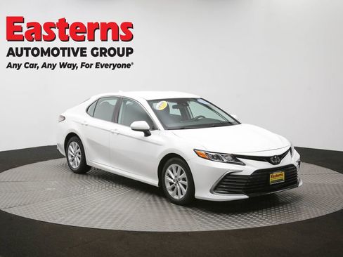 Used 2023 Toyota Camry LE AWD/4WD image 49