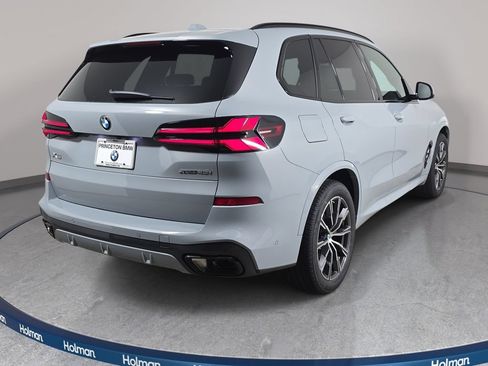 New 2026 BMW X5 xDrive40i w/ M Sport Package AWD/4WD image 5