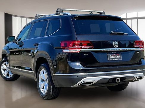 Used 2018 Volkswagen Atlas SEL FWD image 13