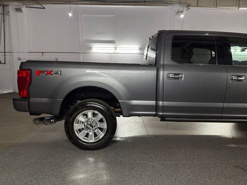Used 2022 Ford F350 Platinum AWD/4WD image 6
