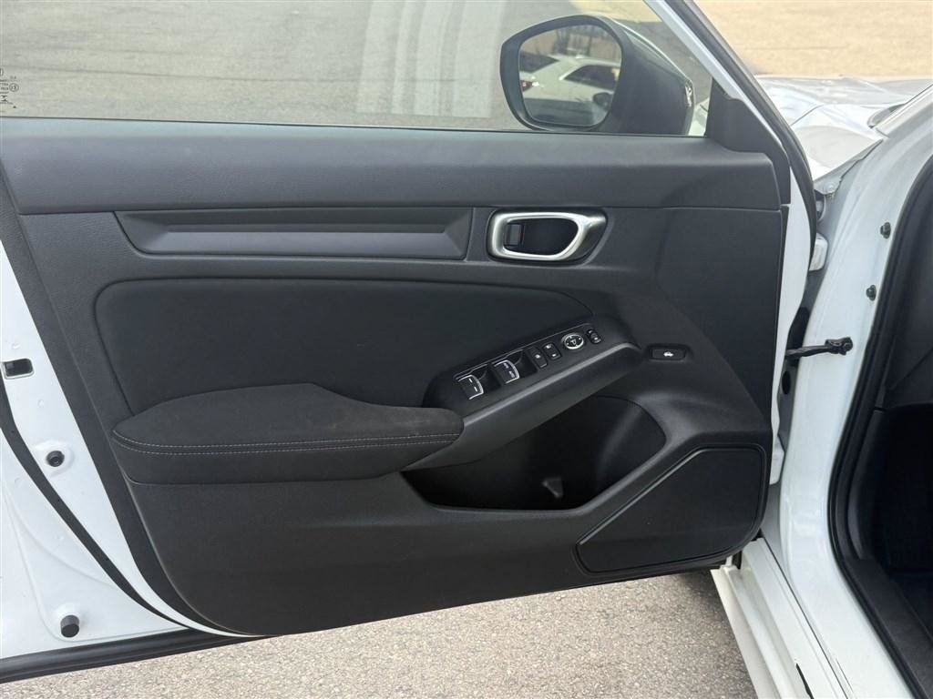 Used 2022 Honda Civic Sport image 9