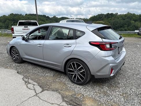 Used 2024 Subaru Impreza 2.0i Sport AWD/4WD image 3