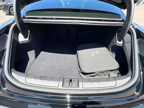 Used 2022 Porsche Taycan image 11