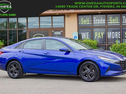Used 2022 Hyundai Elantra SEL w/ Convenience Package