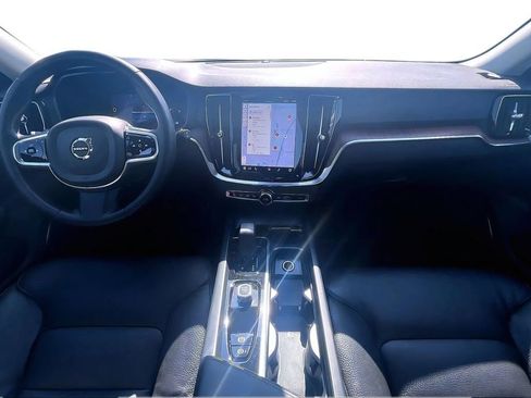Used 2024 Volvo V60 B5 Cross Country Plus AWD/4WD image 13