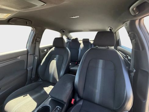 Used 2022 Honda Civic Sport image 12