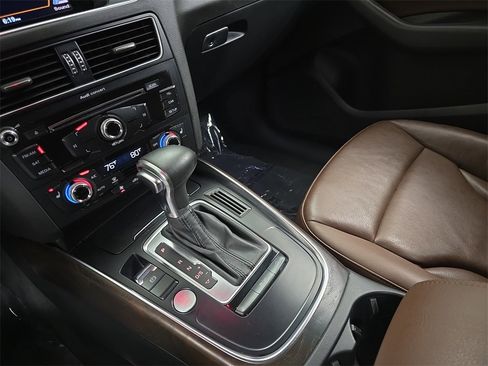Used 2015 Audi Q5 2.0T Premium Plus w/ Premium Plus Package image 26