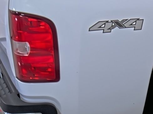 Used 2012 Chevrolet Silverado 2500 W/T image 13