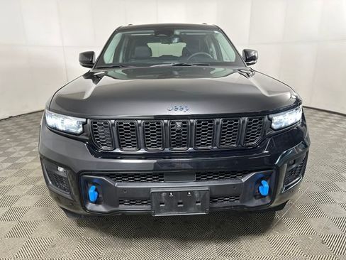 Used 2023 Jeep Grand Cherokee 30th Anniversary image 8