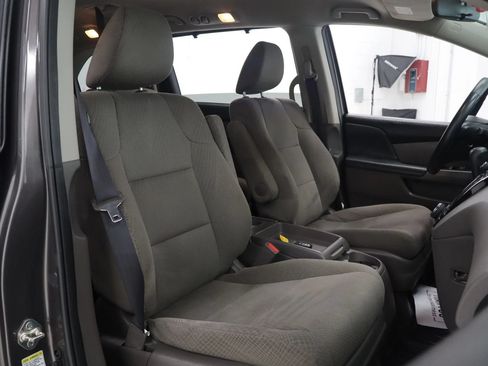 Used 2015 Honda Odyssey EX image 25