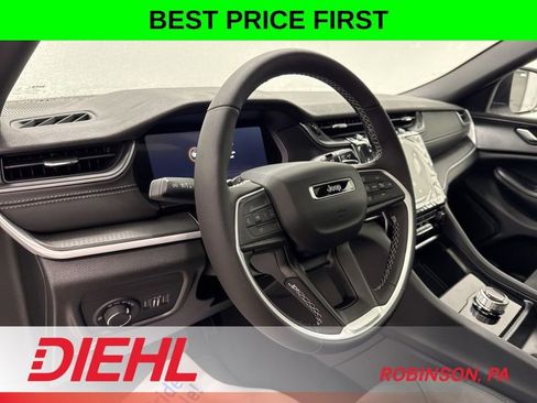 New 2026 Jeep Grand Cherokee Laredo X AWD/4WD image 22