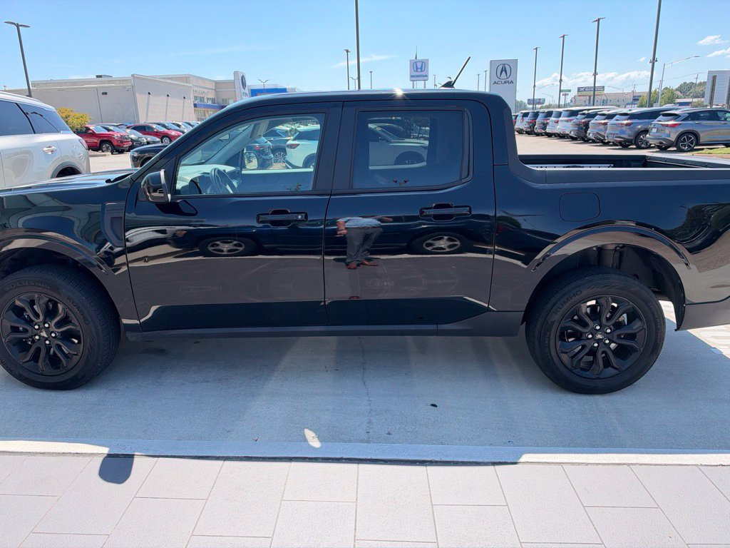 Used 2024 Ford Maverick Lariat w/ Black Appearance Package FWD image 4