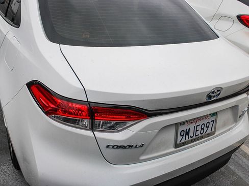 Used 2024 Toyota Corolla LE FWD image 13