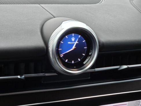 Used 2023 Maserati Grecale GT AWD/4WD image 20