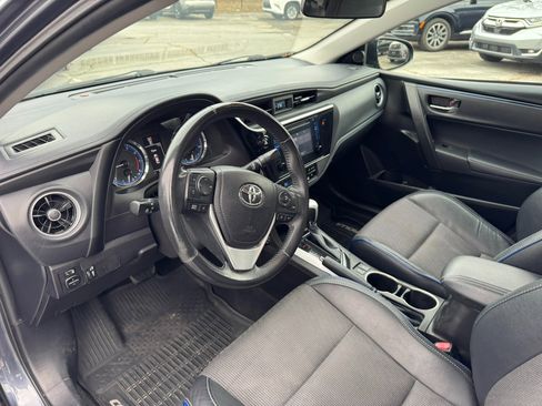 Used 2018 Toyota Corolla SE image 11