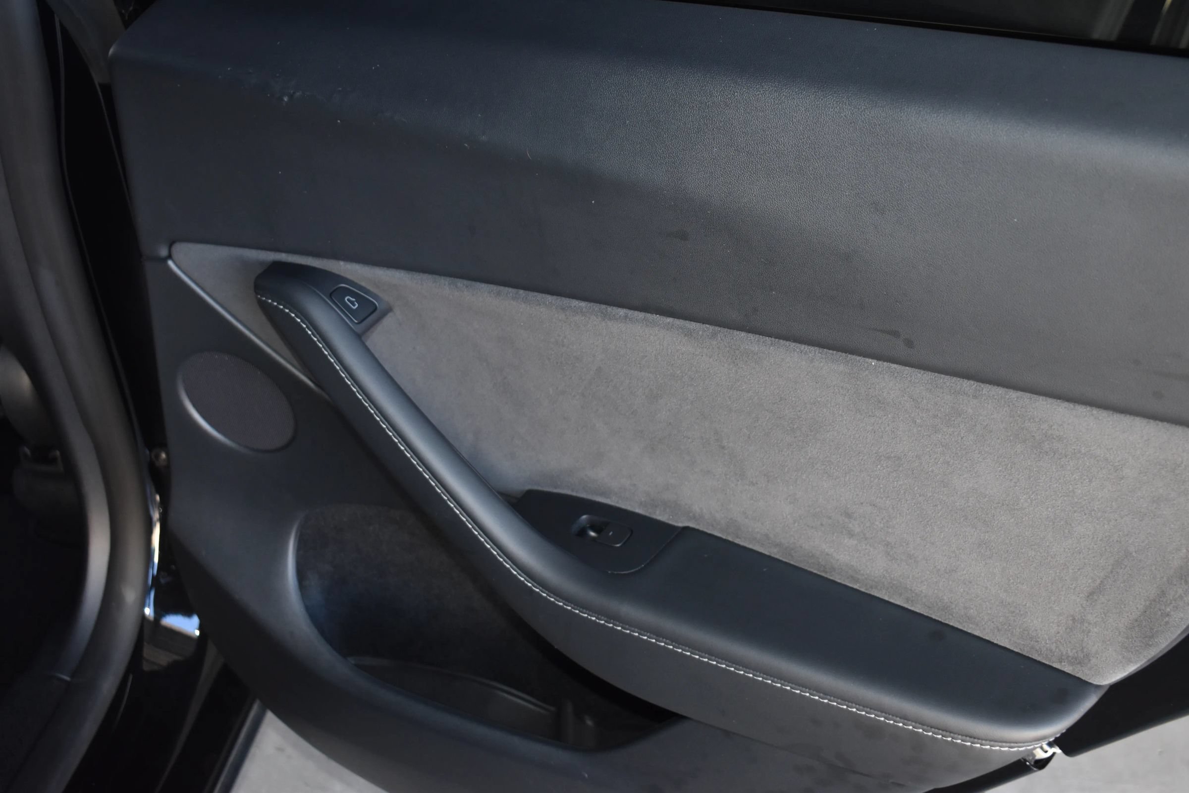 Used 2023 Tesla Model Y Long Range AWD/4WD image 20