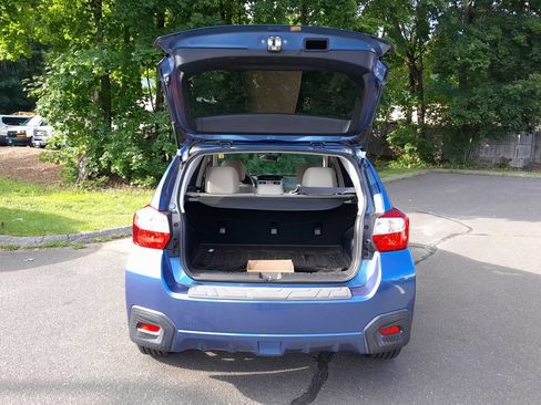 Used 2016 Subaru Crosstrek 2.0i Premium w/ Moonroof Package AWD/4WD image 32