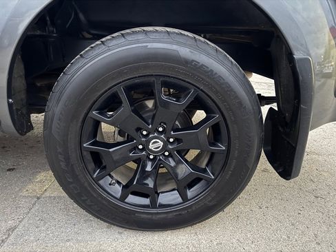 Used 2018 Nissan Frontier SV w/ Value Truck Package image 17