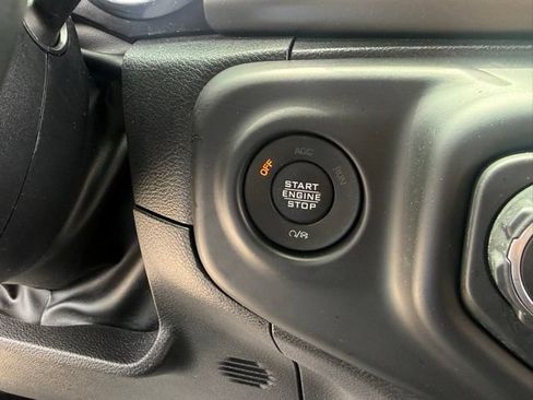 Used 2022 Jeep Wrangler Unlimited Sport AWD/4WD image 17