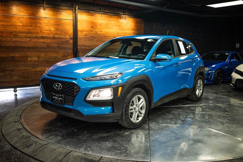 Used 2020 Hyundai Kona SE w/ Cargo Package FWD image 2