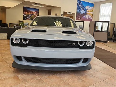 Used 2021 Dodge Challenger SRT Hellcat w/ Plus Package image 2
