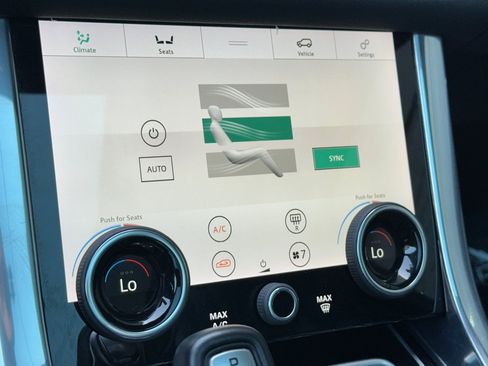 Used 2019 Land Rover Range Rover Sport HSE AWD/4WD image 22