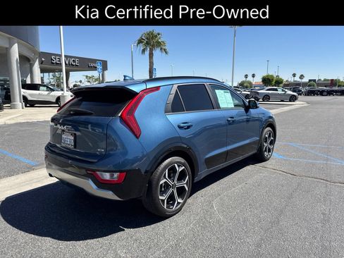 Certified 2025 Kia Niro EX Touring FWD image 7