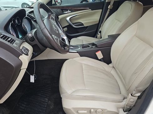 Used 2013 Buick Regal Premium image 7