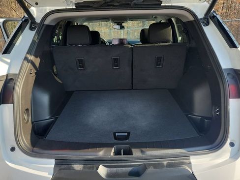 Used 2024 Chevrolet Blazer LT w/ Convenience Package FWD image 26