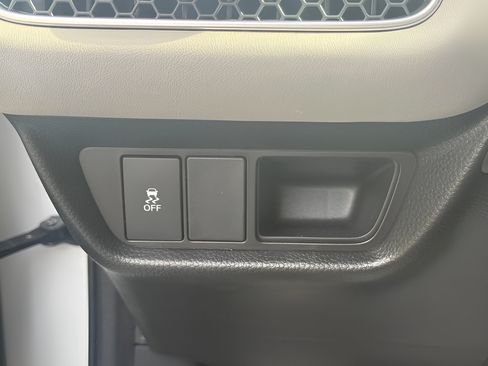 New 2027 Honda HR-V EX-L image 18