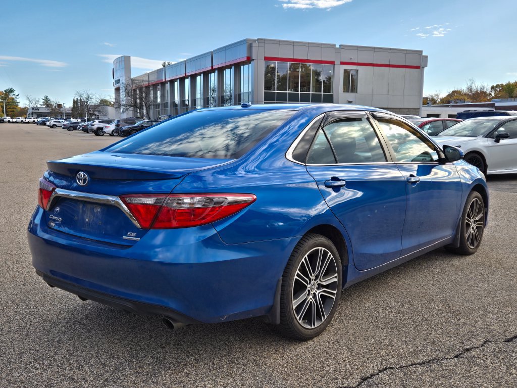 Used 2016 Toyota Camry SE FWD image 5