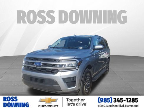 Used 2024 Ford Expedition XLT image 1