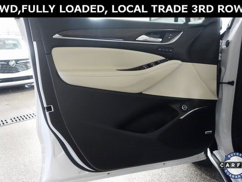 Used 2023 Buick Enclave Avenir w/ Avenir Technology Package image 9