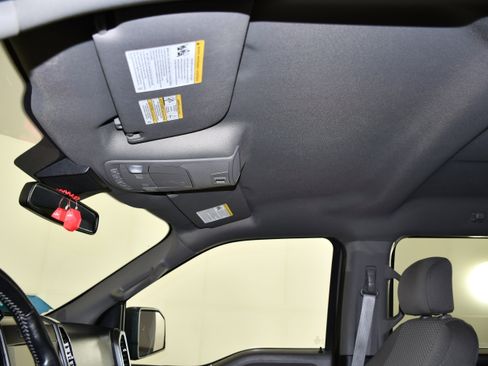 Used 2019 Ford F150 XLT w/ Equipment Group 302A Luxury AWD/4WD image 43