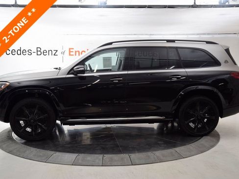 Used 2025 Mercedes-Benz Maybach GLS 600 4MATIC image 3