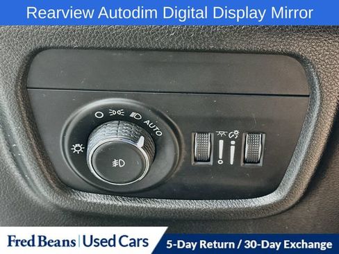 Certified 2022 Jeep Grand Cherokee Overland w/ Adv Protech Group III AWD/4WD image 15
