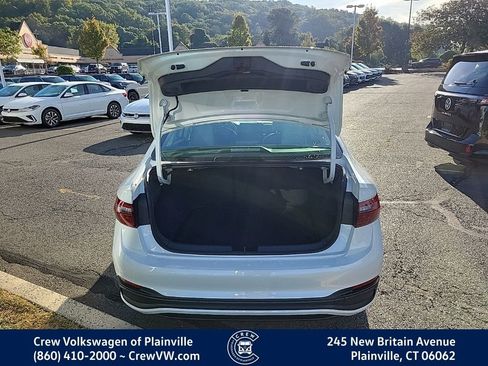 New 2026 Volkswagen Jetta SE image 36