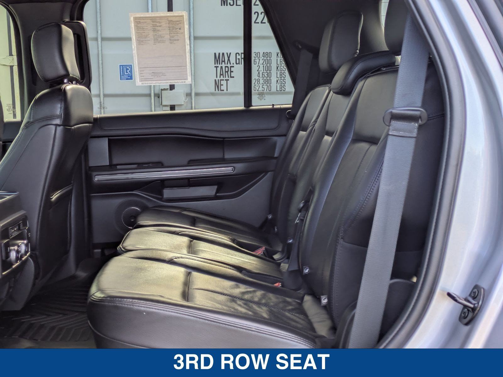 Used 2020 Ford Expedition XLT w/ Equipment Group 202A RWD image 16