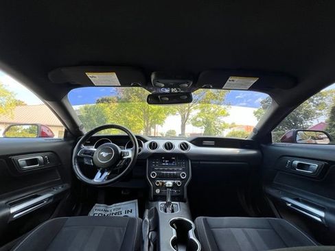 Used 2018 Ford Mustang GT RWD image 22