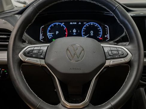 Used 2024 Volkswagen Taos SEL AWD/4WD image 13