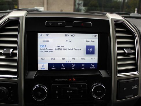 Used 2016 Ford F150 Lariat image 9