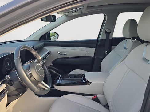 Used 2025 Hyundai Tucson Limited AWD/4WD image 11