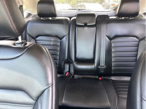 Used 2021 Ford Edge SEL AWD/4WD image 21