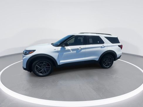 New 2026 Ford Explorer ST-Line AWD/4WD image 6