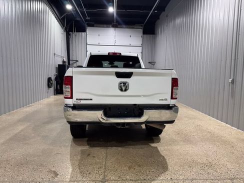Used 2023 RAM 2500 Big Horn w/ Cold Weather Group AWD/4WD image 7