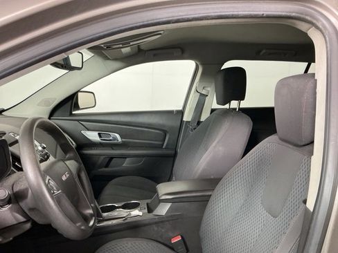 Used 2010 GMC Terrain SLE image 10