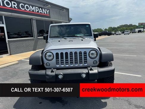 Used 2017 Jeep Wrangler Unlimited Sport w/ Quick Order Package 24S AWD/4WD image 15